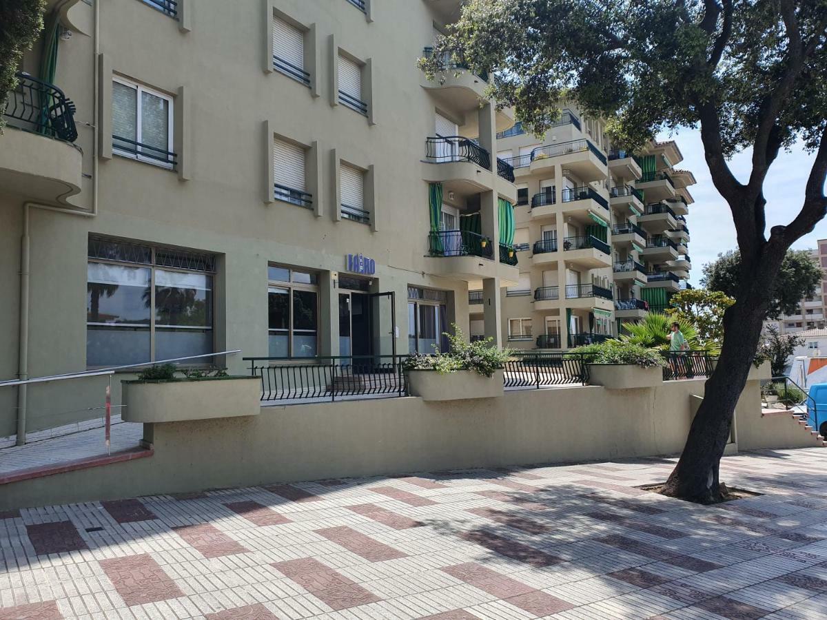 Faro SOLO para MUJERES Platja d'Aro  Exterior foto
